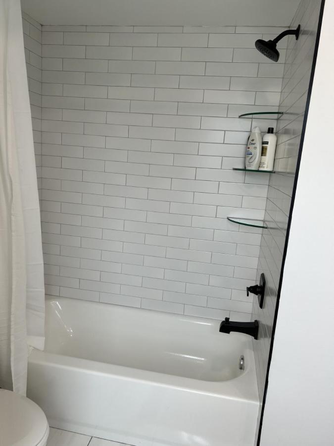Stylish Downtown Nashville 3 Beds, 1 Bedroom With Private Patio, Parking Exterior foto